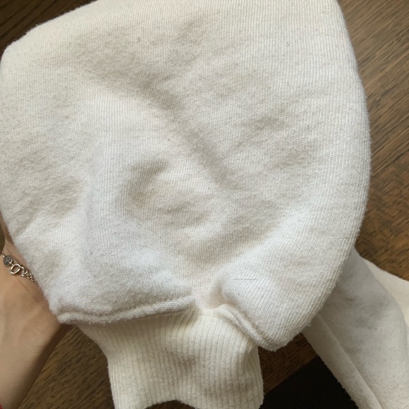 WILDFOX X BARBIE COLLECTION Warm Up pullover Sweater White Women’s Size Small - Picture 8 of 16